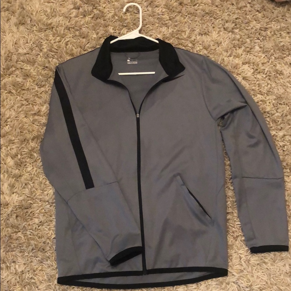 Men’s Nike lightweight jacket
